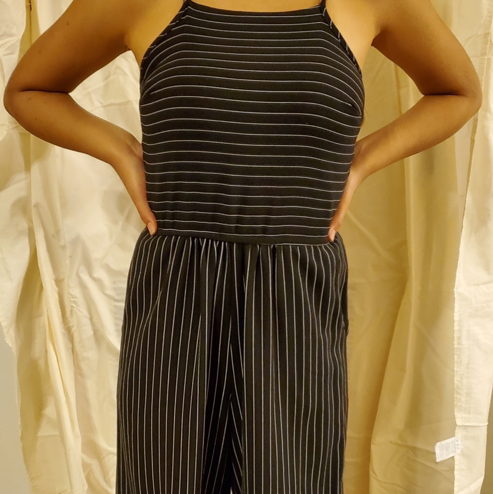 Jumpsuit - Picture 2 of 4